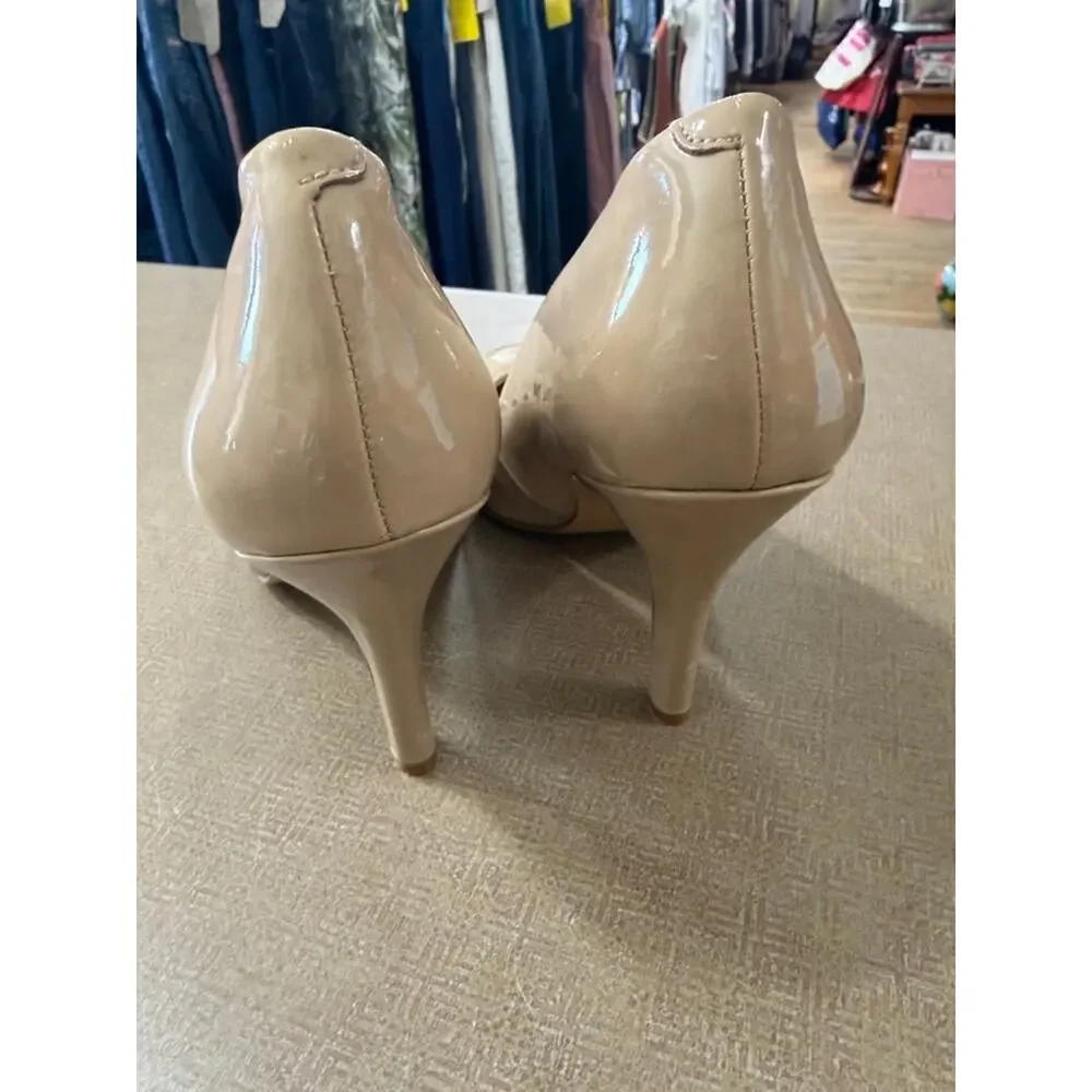 Nine West Ambitious Nude Patent Heels women's size 10